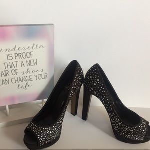 Vince Camuto Black Studded heels